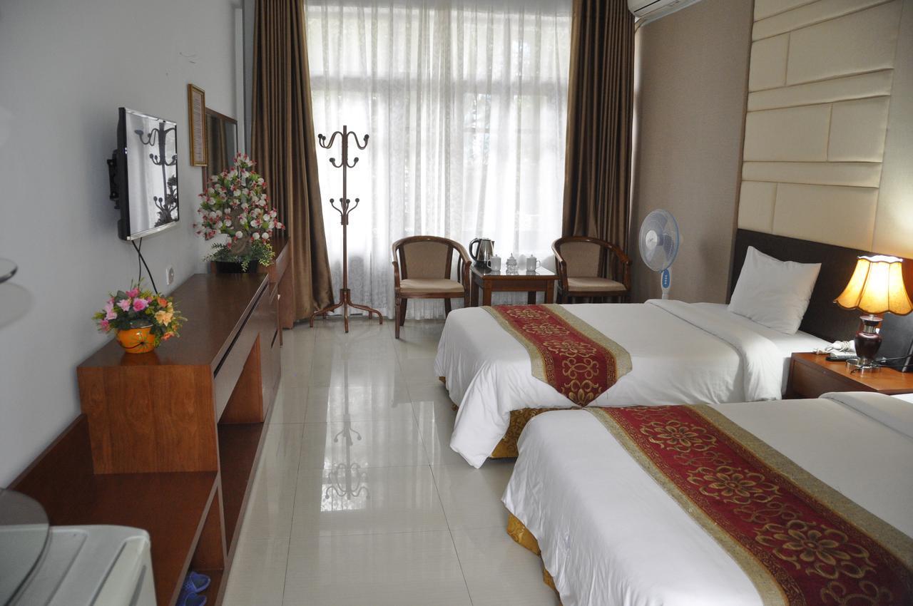 Cong Doan Mong Cai Hotel Quang Ninh  Esterno foto