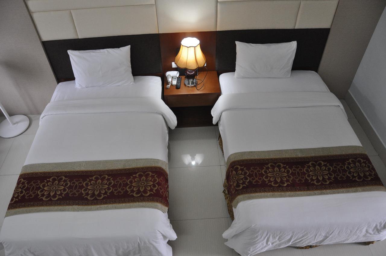 Cong Doan Mong Cai Hotel Quang Ninh  Esterno foto